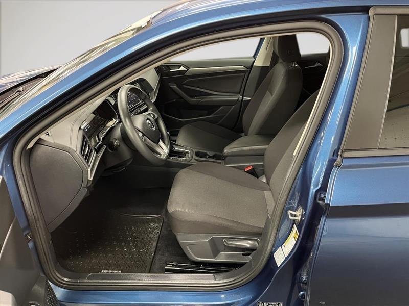 volkswagen Jetta 2019 - 15