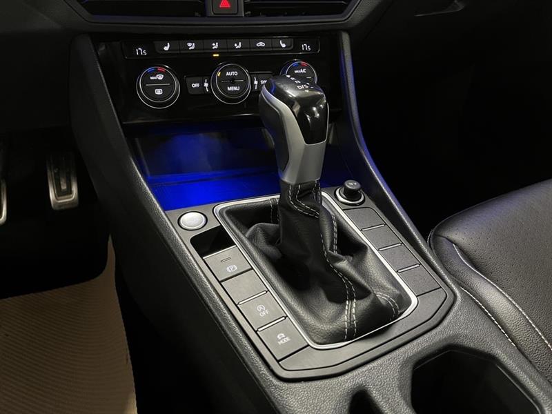volkswagen Jetta 2023 - 13