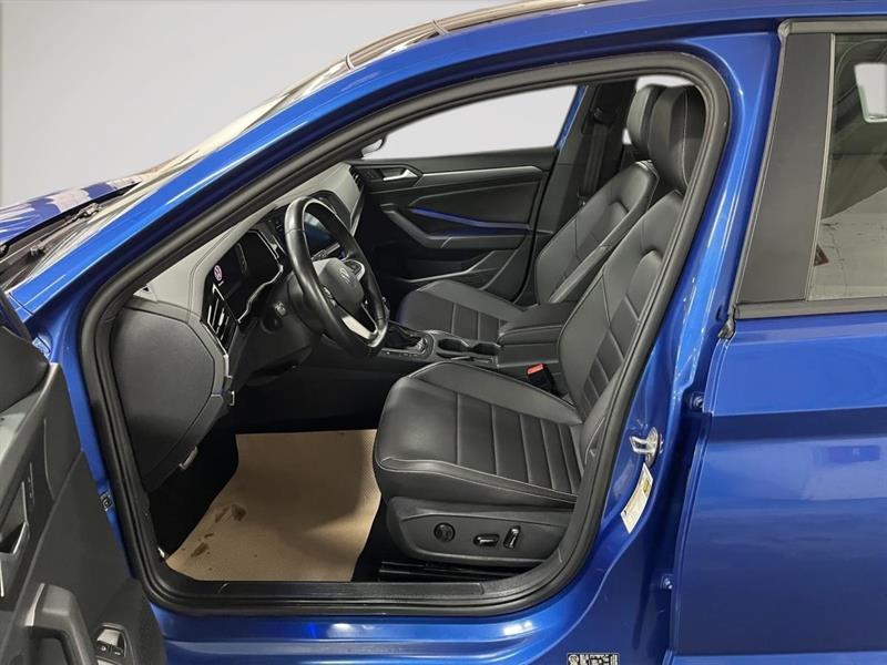 volkswagen Jetta 2023 - 15