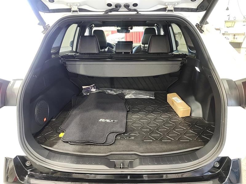 toyota RAV4 Prime 2023 - 17