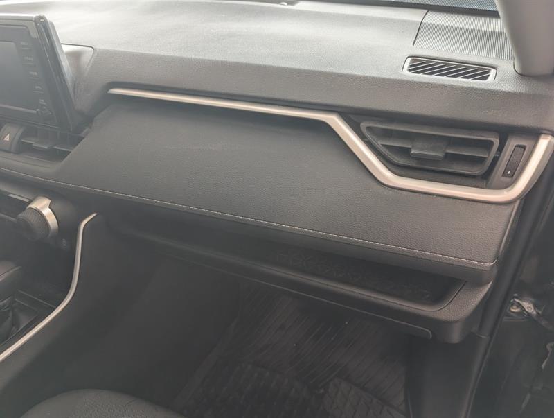 toyota RAV4 2021 - 8