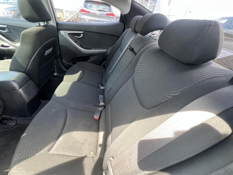 hyundai Elantra 2015 - 16