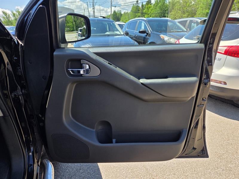 nissan Frontier 2013 - 17