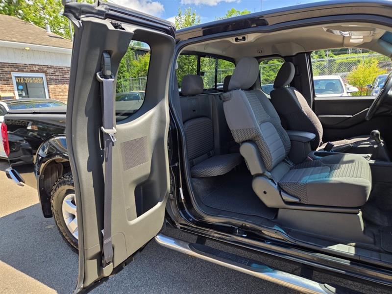 nissan Frontier 2013 - 18