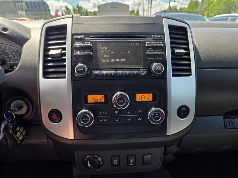 nissan Frontier 2013 - 24