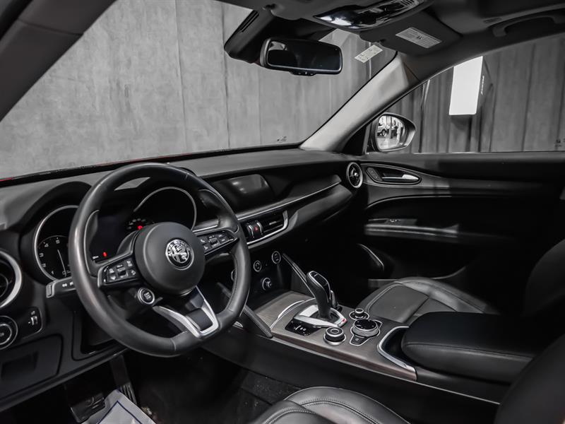 alfa romeo Stelvio 2021 - 9
