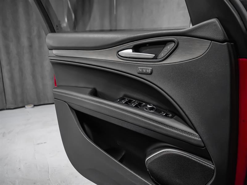 alfa romeo Stelvio 2021 - 12