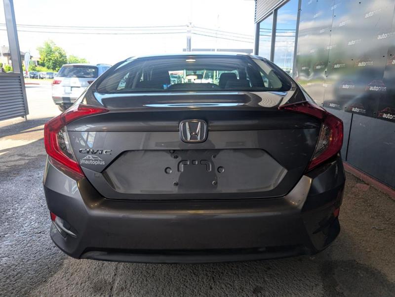 honda Civic 2017 - 9