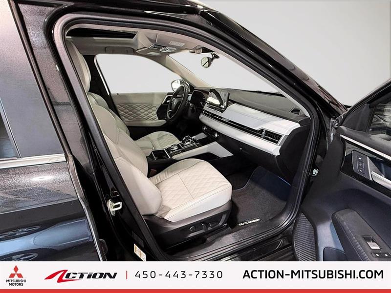 mitsubishi Outlander PHEV 2023 - 16