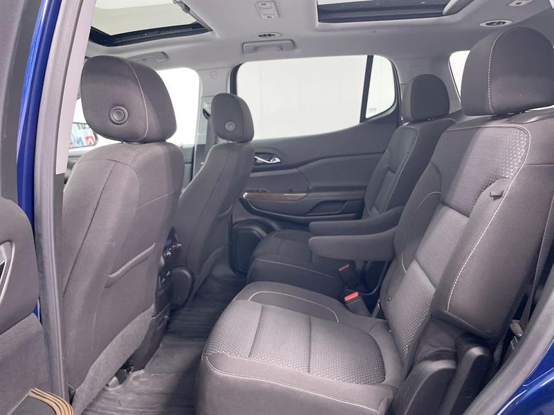 gmc Acadia 2023 - 21