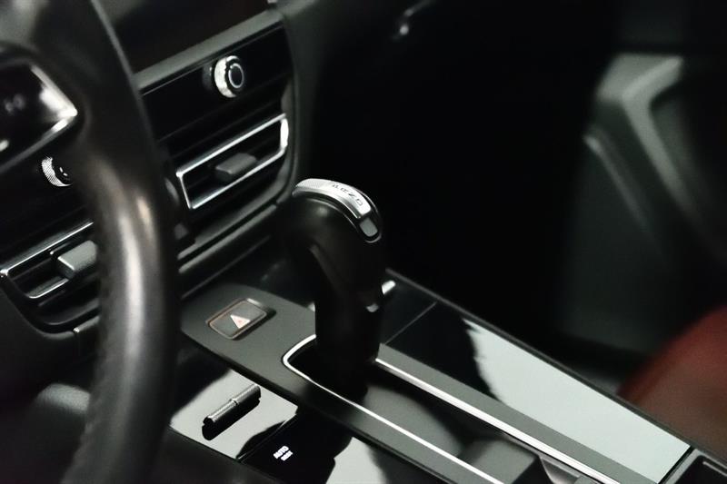 porsche Macan 2023 - 12