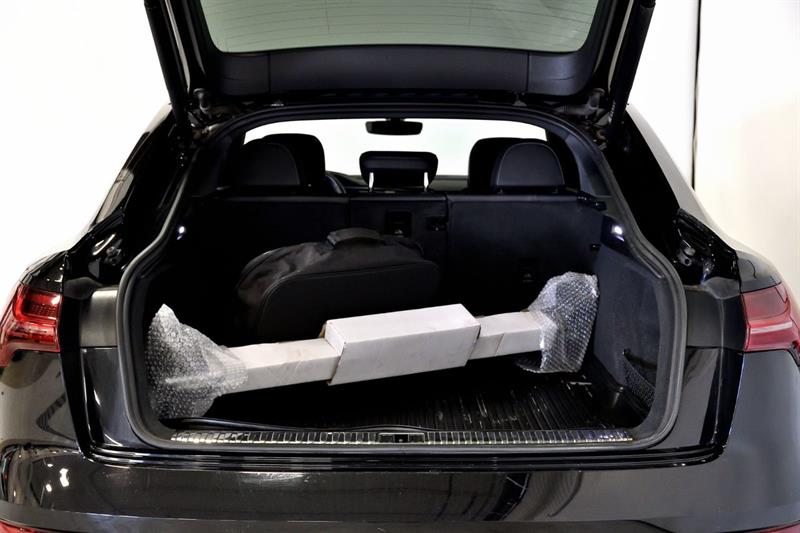audi e-tron Sportback 2022 - 12