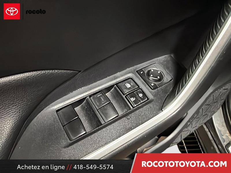 toyota RAV4 2019 - 10