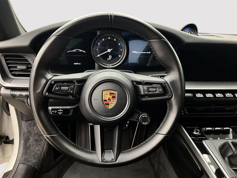 porsche 911 2022 - 15
