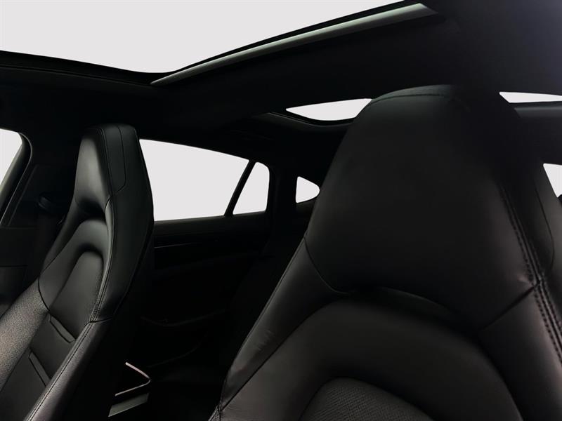 porsche Panamera 2018 - 19