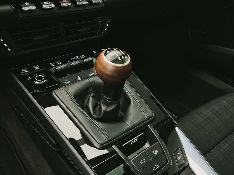 porsche 911 2026 - 25