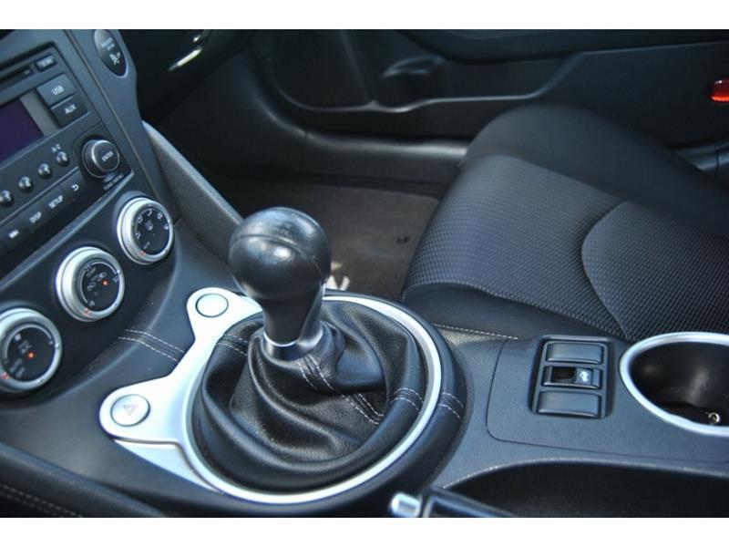 nissan 370Z 2018 - 17