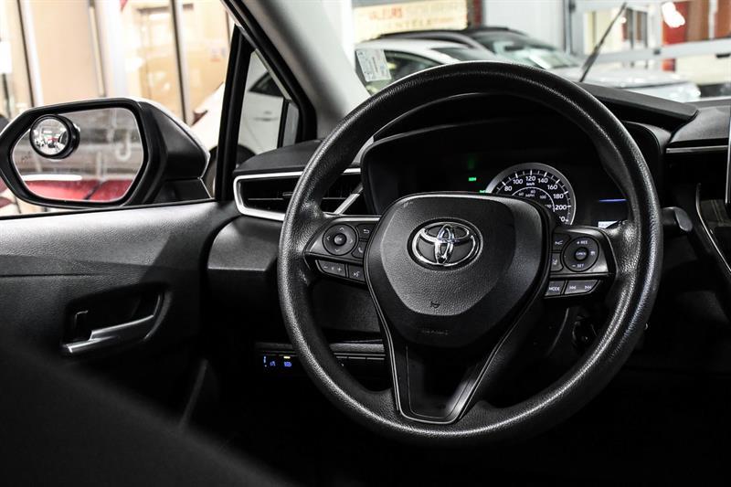 2020 Toyota Corolla - Image 19