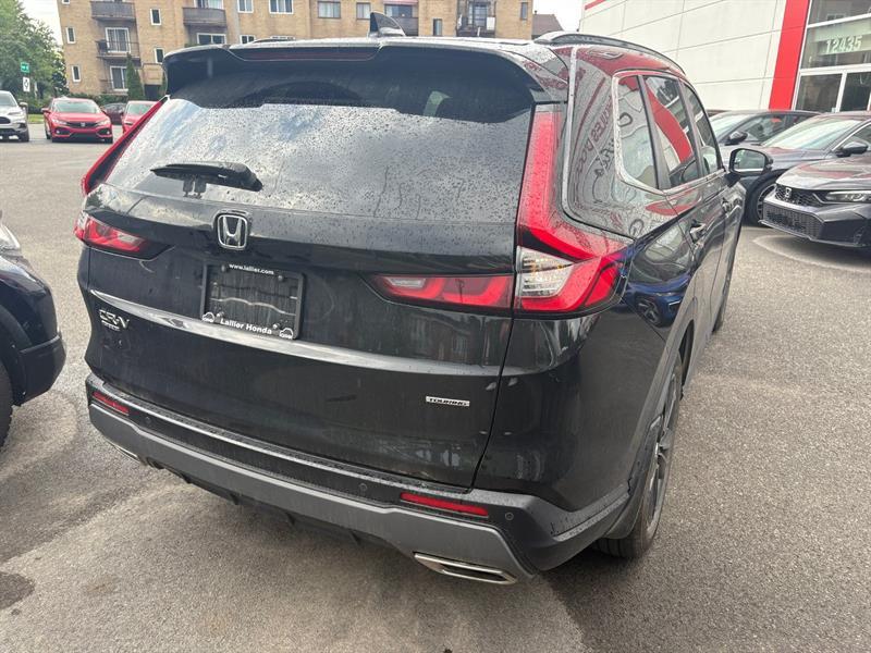 2025 Honda CR-V - Image 3