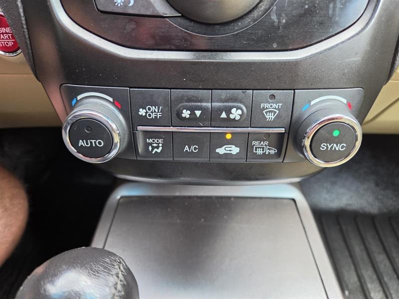 2015 Acura RDX - Image 22