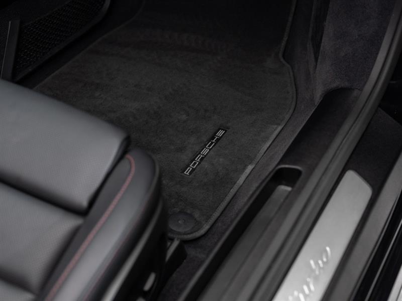 porsche 911 2023 - 19