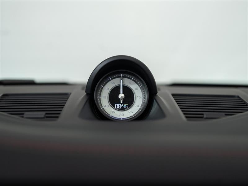 porsche 911 2023 - 36