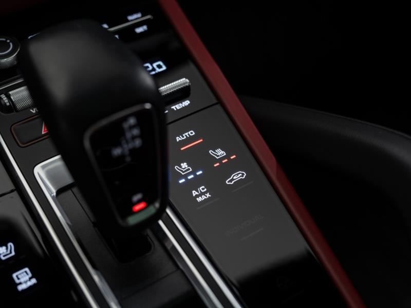 porsche Cayenne 2023 - 18