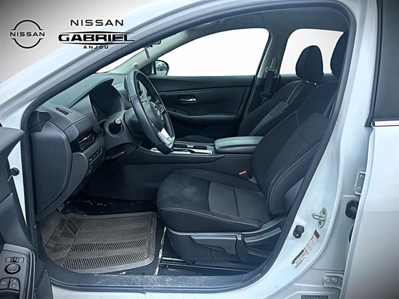 nissan Sentra 2020 - 11