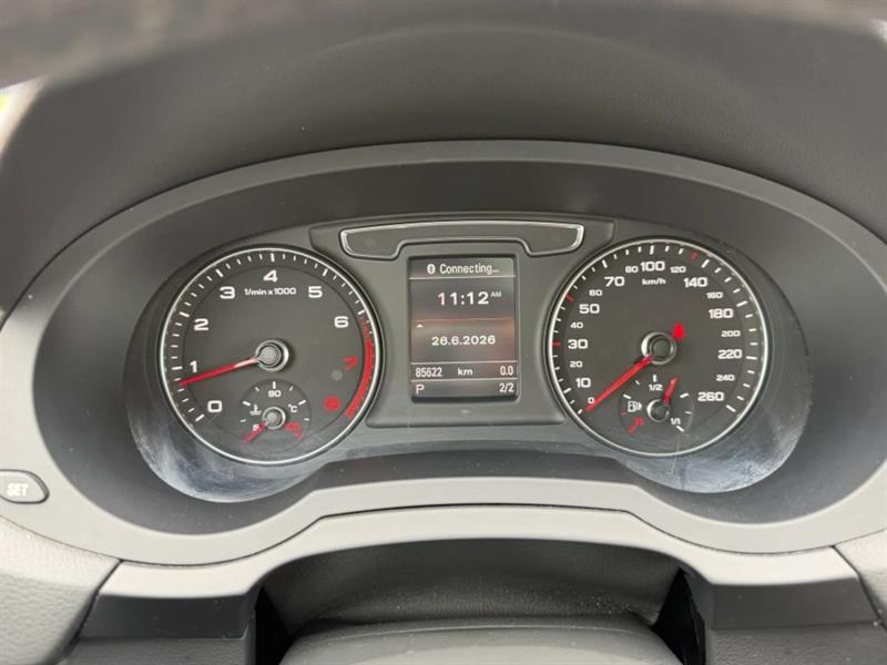 audi Q3 2018 - 12