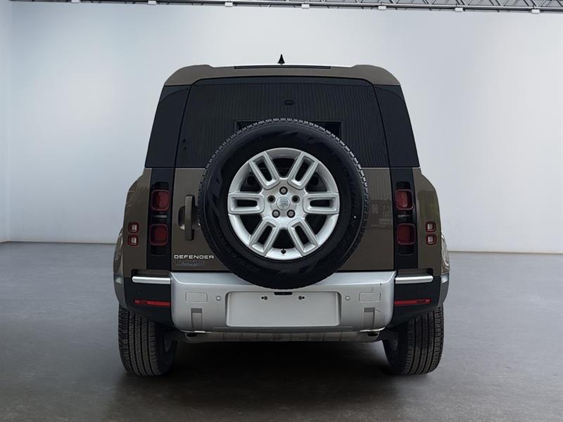 land rover Defender 2025 - 6