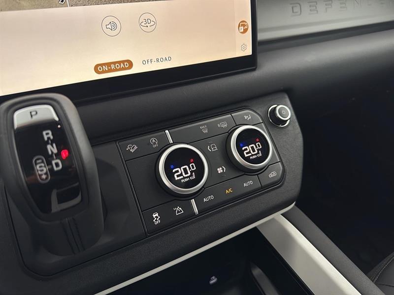 land rover Defender 2025 - 40