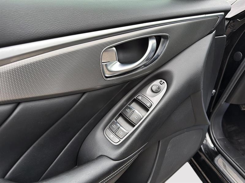 infiniti Q50 2015 - 12