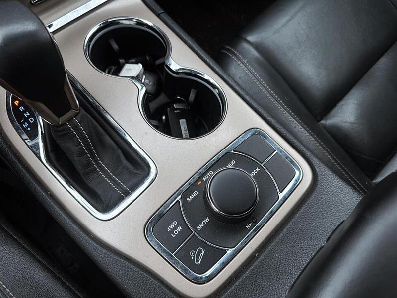 jeep Grand Cherokee 2017 - 32