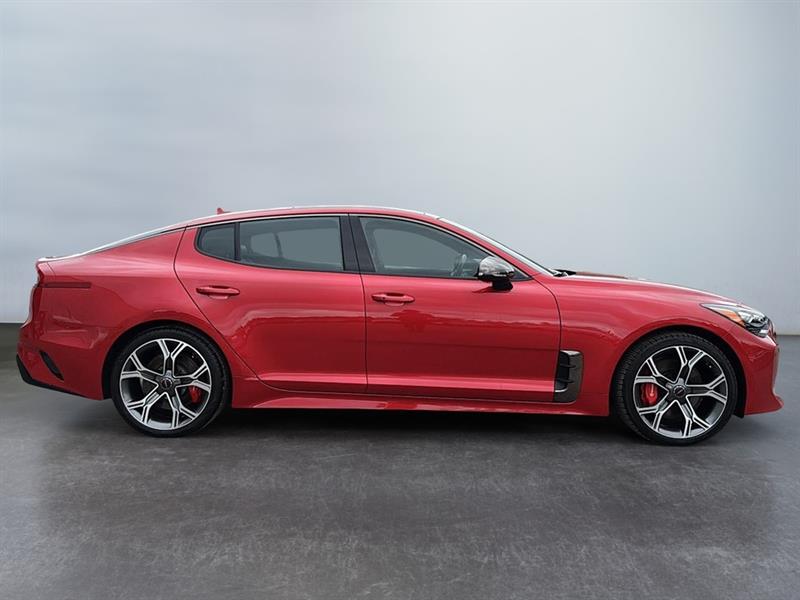 kia Stinger 2018 - 10