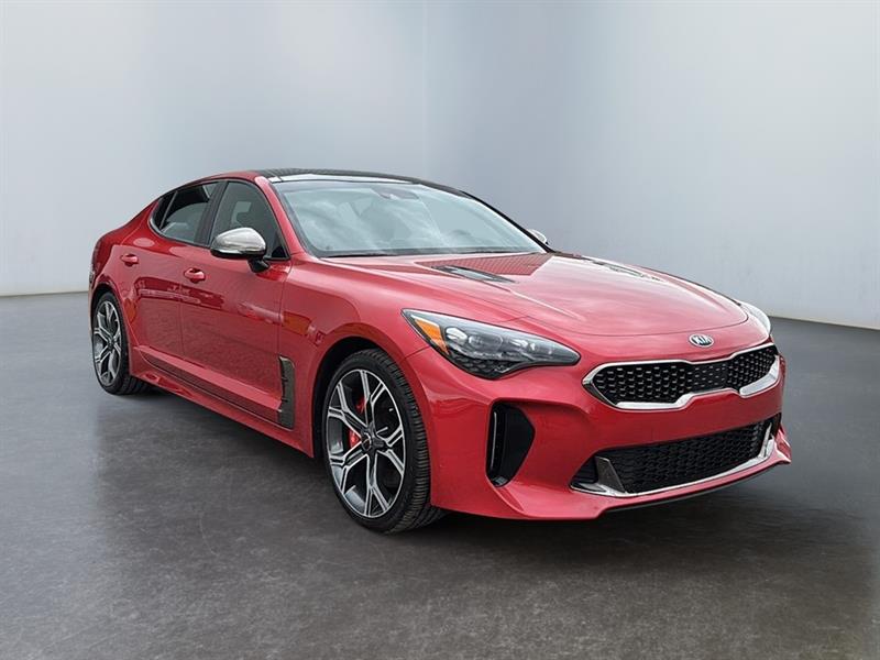 kia Stinger 2018 - 11