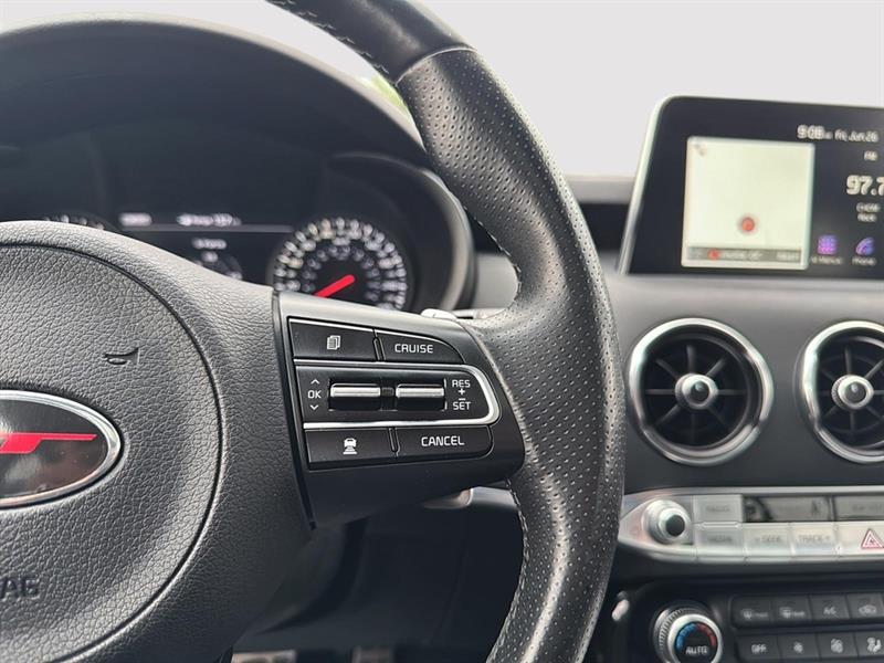 kia Stinger 2018 - 29