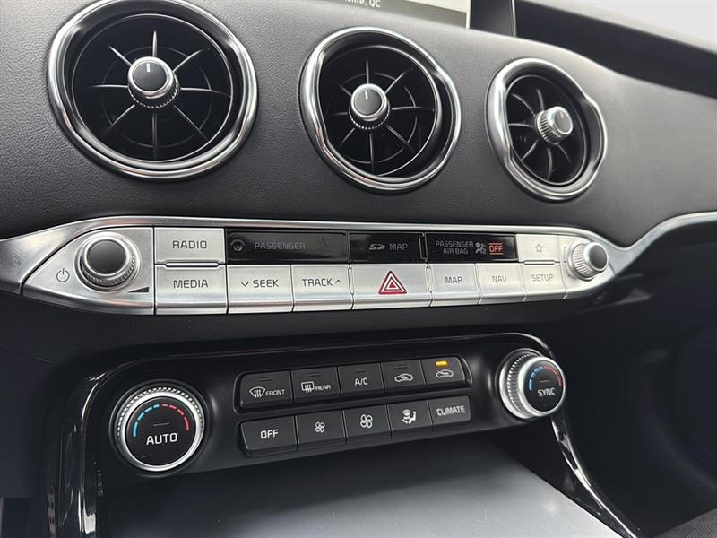 kia Stinger 2018 - 40