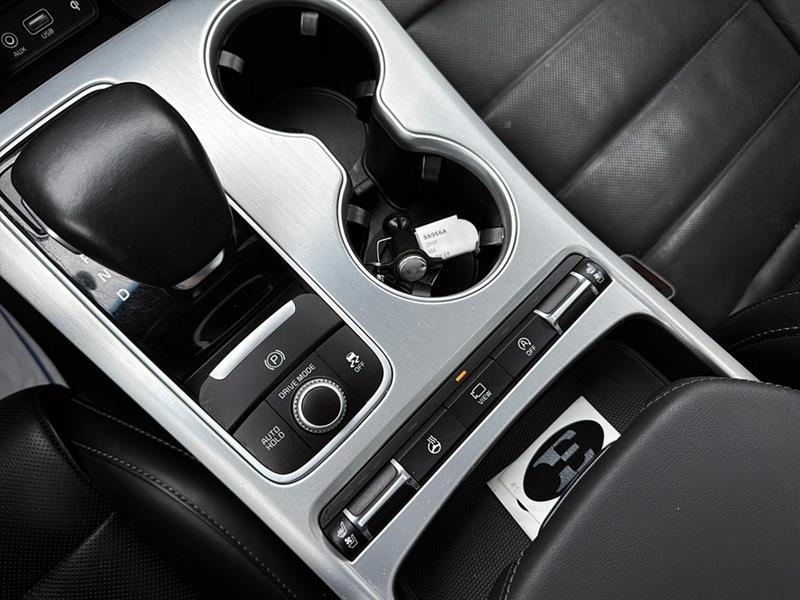 kia Stinger 2018 - 42