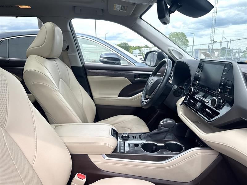 toyota Highlander 2020 - 24