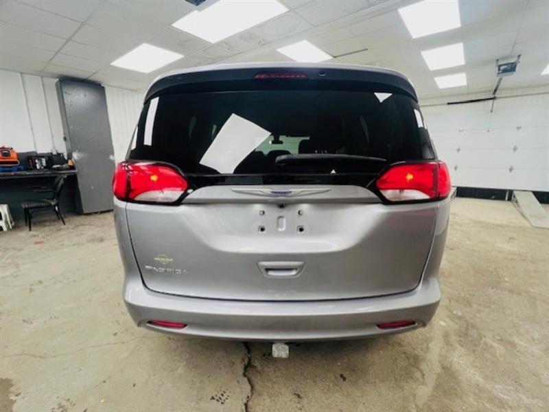chrysler Pacifica 2019 - 8