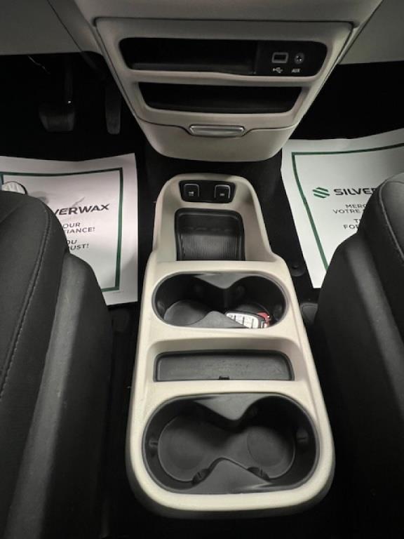 chrysler Pacifica 2019 - 24