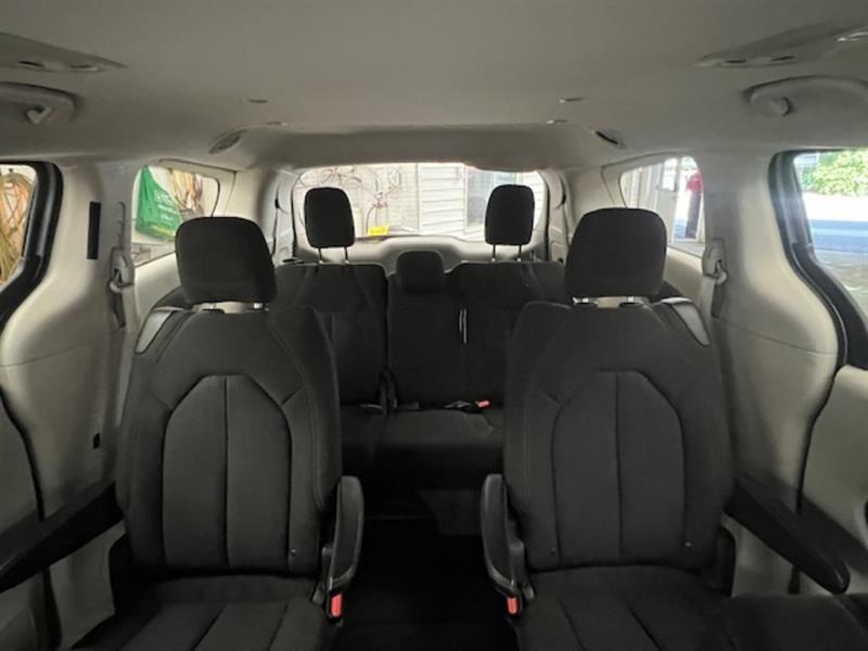 chrysler Pacifica 2019 - 31