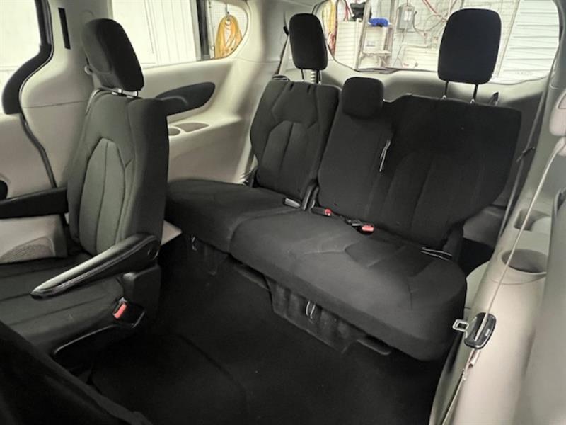 chrysler Pacifica 2019 - 33
