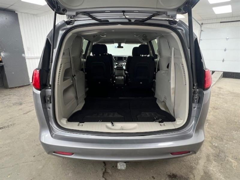 chrysler Pacifica 2019 - 35