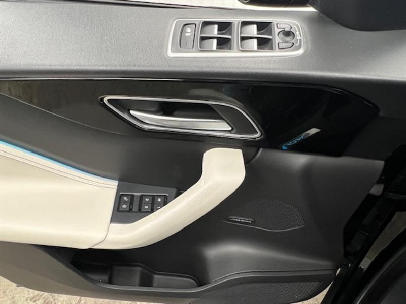 jaguar F-PACE 2019 - 25