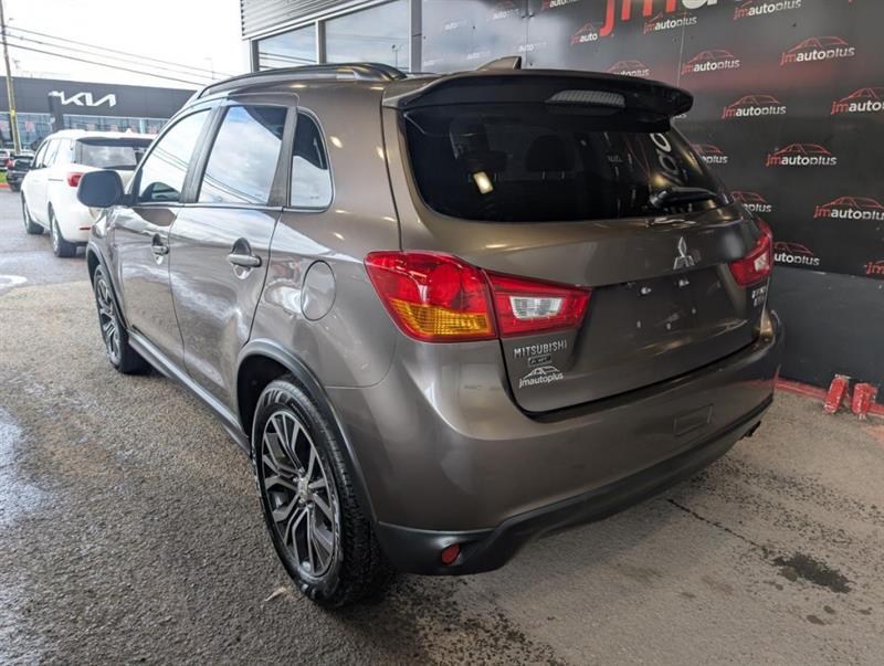 mitsubishi RVR 2017 - 11