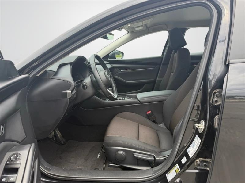 mazda Mazda3 2022 - 9