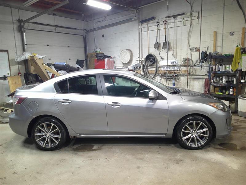 mazda Mazda3 2013 - 2