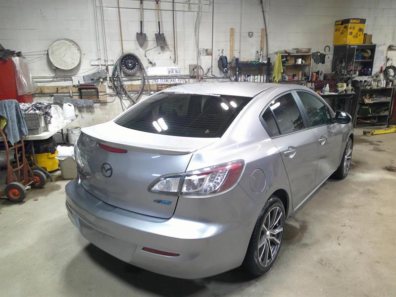 mazda Mazda3 2013 - 3