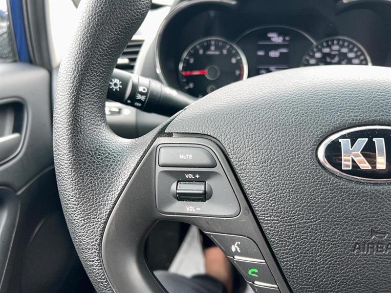 kia Forte 2018 - 9